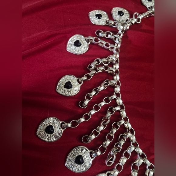 Vintage silver heart belt with black stones - Picture 4 of 6